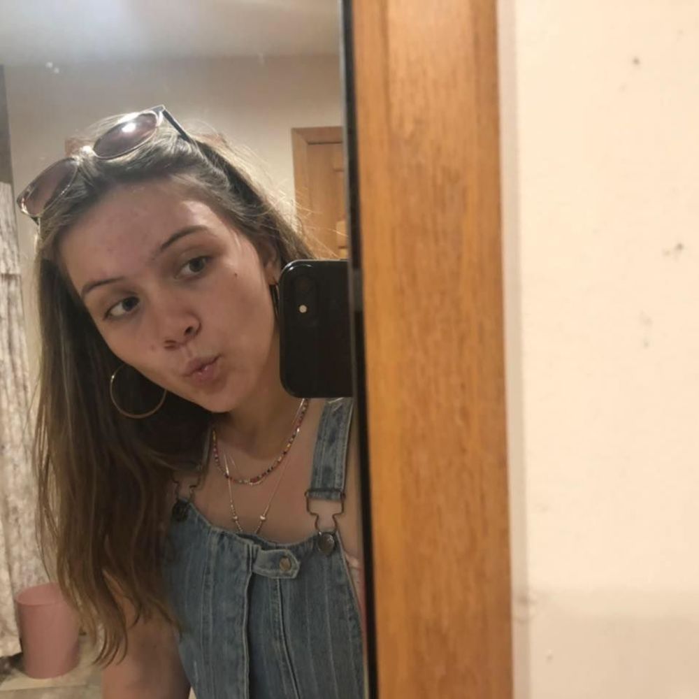 Meet your Posher, Hailey